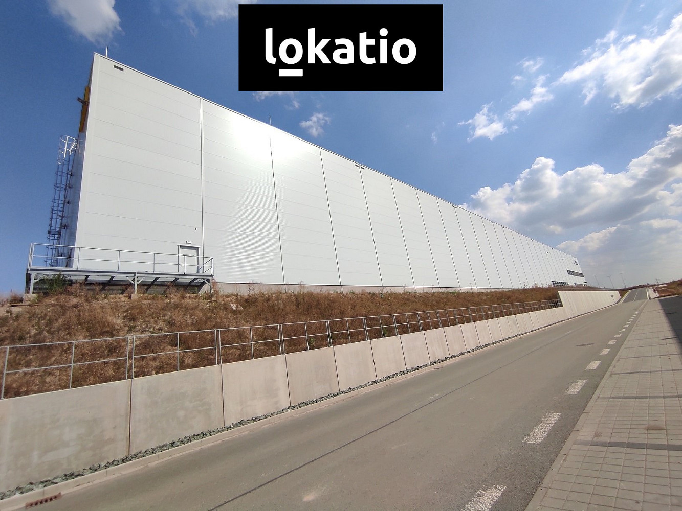 Pronájem skladovacích prostor 1 819 m² — photo 2
