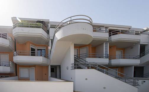 Prodej bytu 2+1 60 m², 07039, Sardinie, Itálie