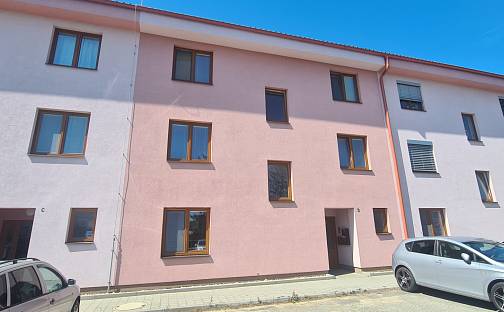 Pronájem bytu 1+kk 32 m², Mikulov, okres Břeclav