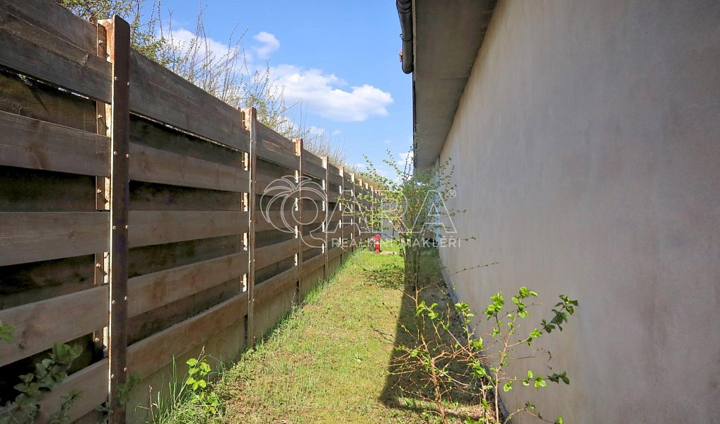 Prodej bytu 3+1 96 m², Horoměřice – náhled fotky 24