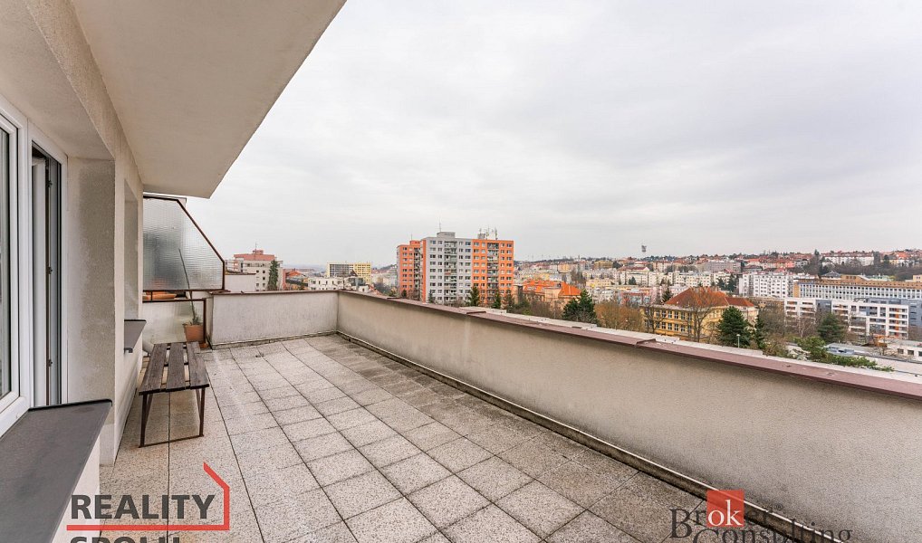 Prodej bytu 3+1 72 m², Praha – náhled fotky 2