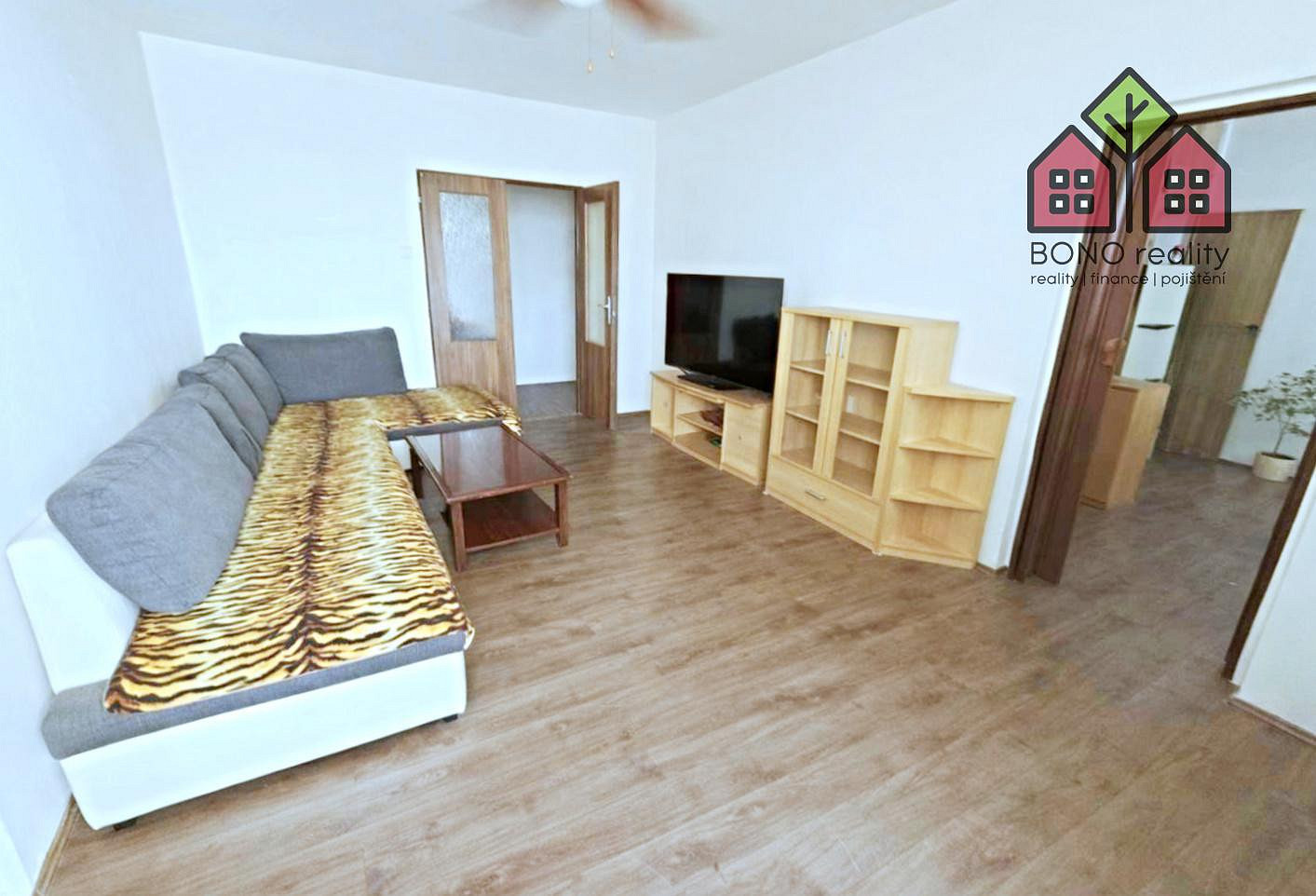 Pronájem bytu 3+1 75 m² — photo 2