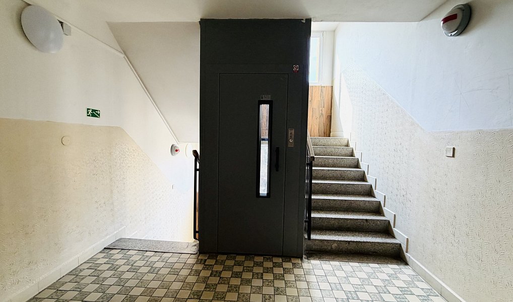 Prodej bytu 2+kk 37 m², Praha – náhled fotky 16