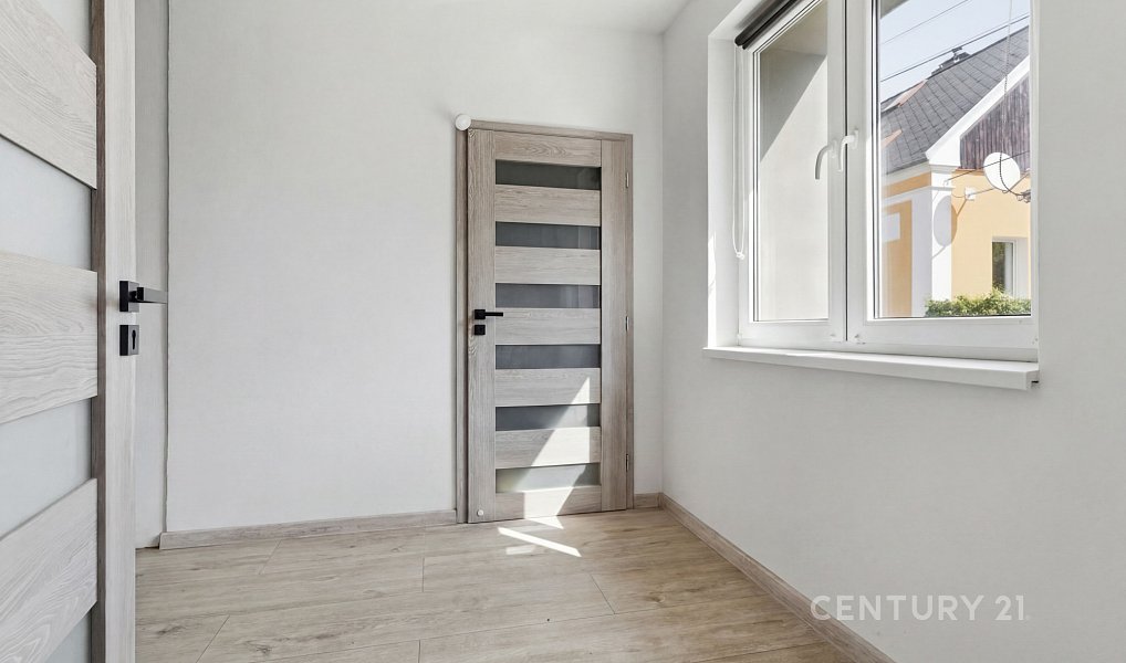 Prodej domu 90 m² s pozemkem 125 m², Nové Město pod Smrkem – náhled fotky 9