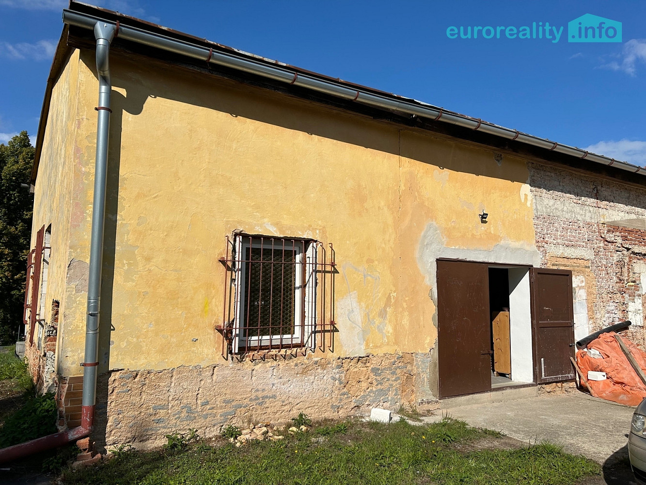 Prodej skladovacích prostor 300 m² – pohled 2