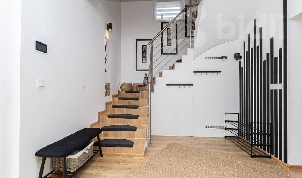 Prodej domu 146 m² s pozemkem 982 m², Smilovice – náhled fotky 7