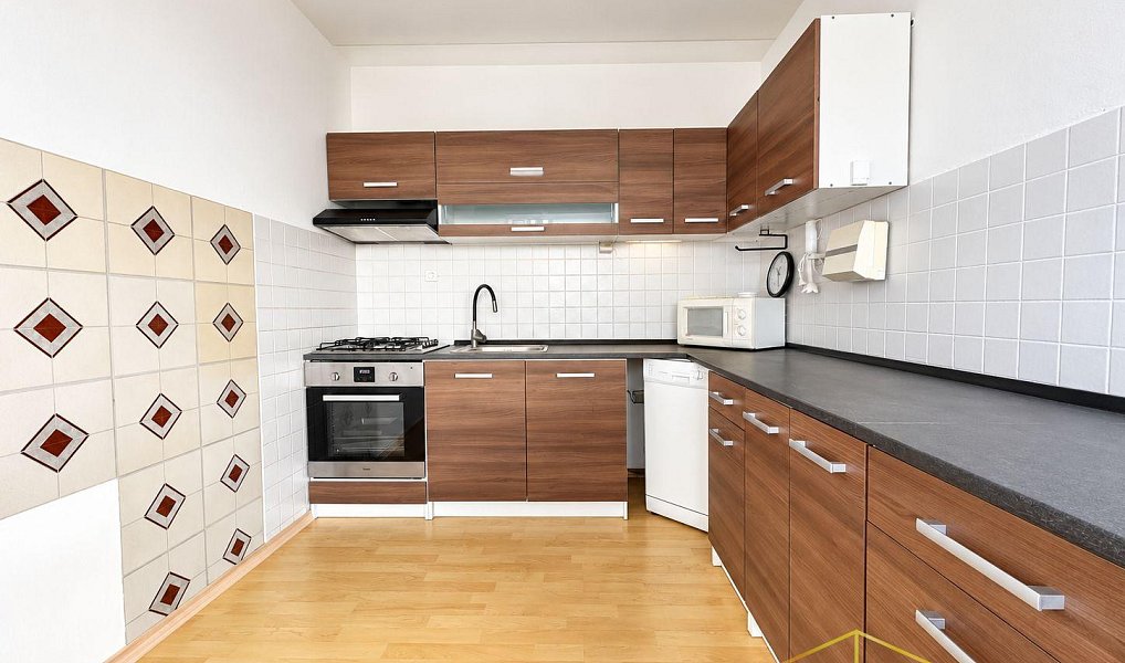 Pronájem bytu 3+kk 68 m², Teplice – náhled fotky 2