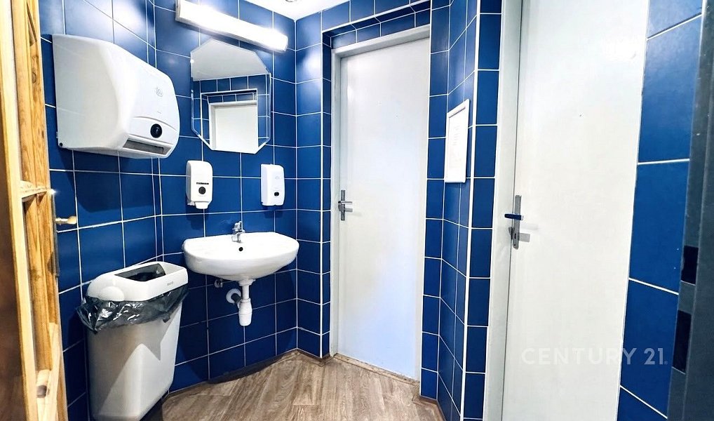 Pronájem obchodních prostor 210 m², Praha – náhled fotky 7