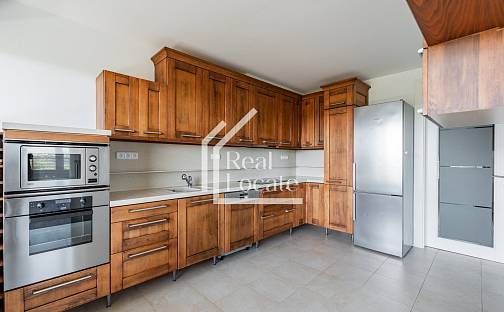 Pronájem bytu 4+1 148 m²