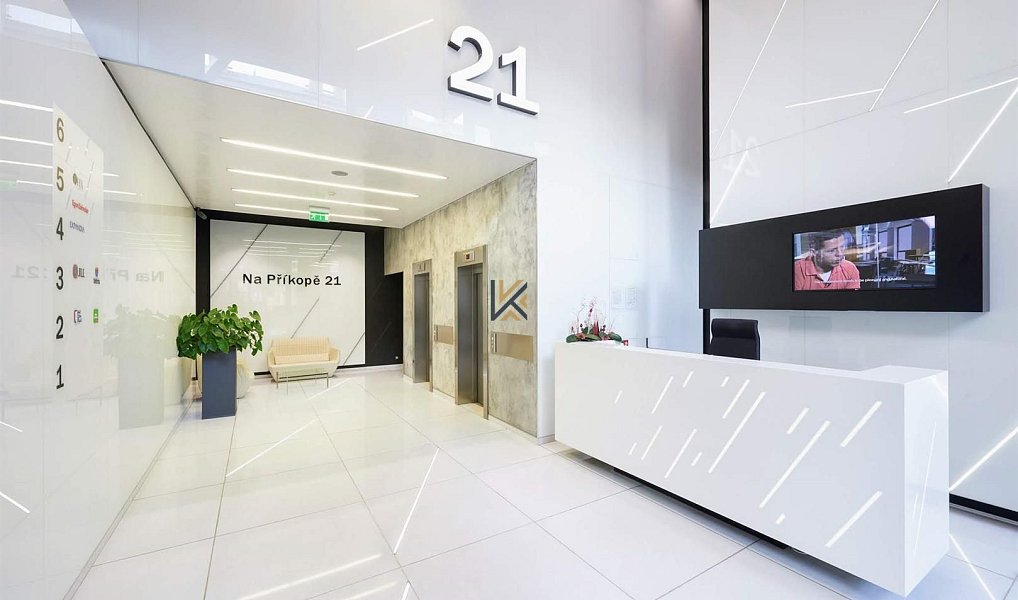 Pronájem kanceláře 381 m², Praha – náhled fotky 7