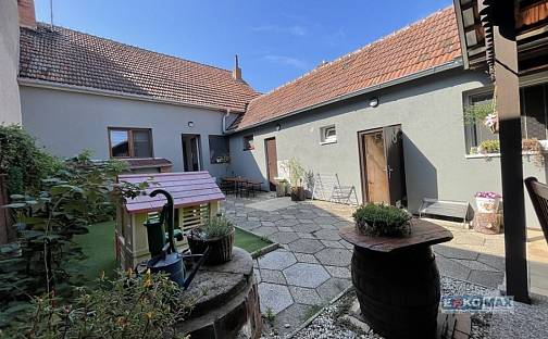 Prodej domu 267 m² s pozemkem 267 m², Hlavní, Hlohovec, okres Břeclav