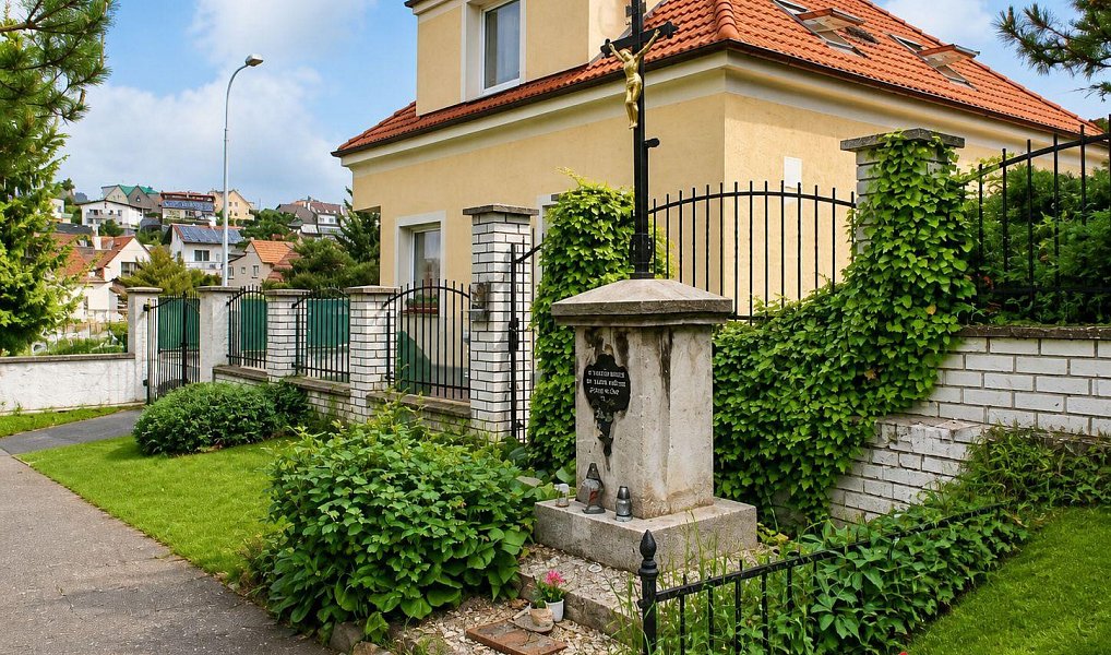 Prodej domu 160 m² s pozemkem 643 m², Praha – náhled fotky 2