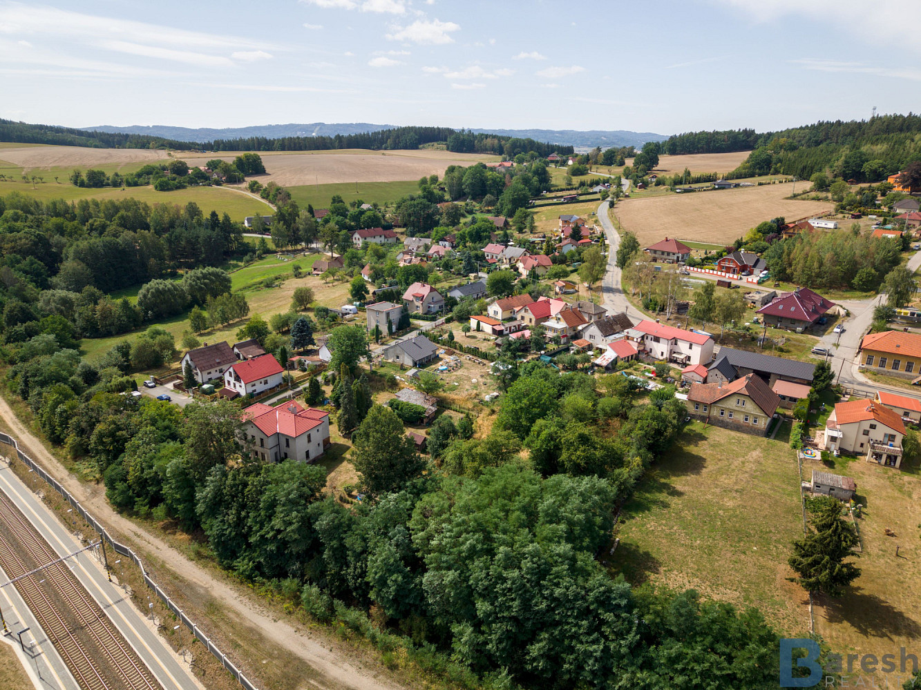 Prodej stavebního pozemku 2 415 m² – fotografie 5