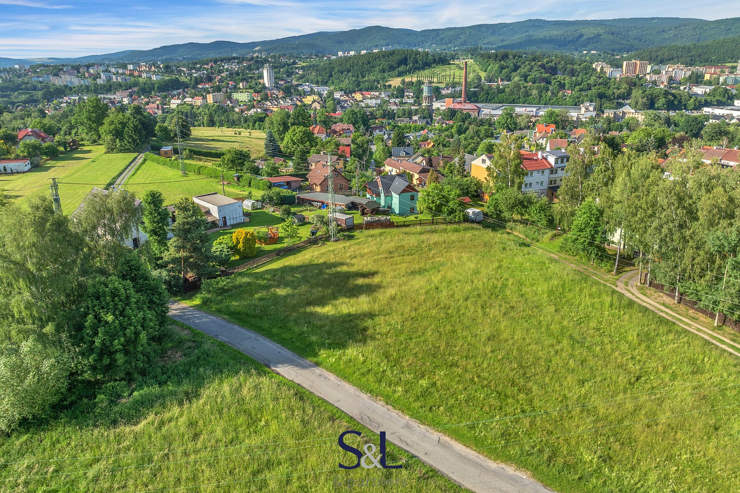 Prodej stavebního pozemku 1 019 m² - Widok 6