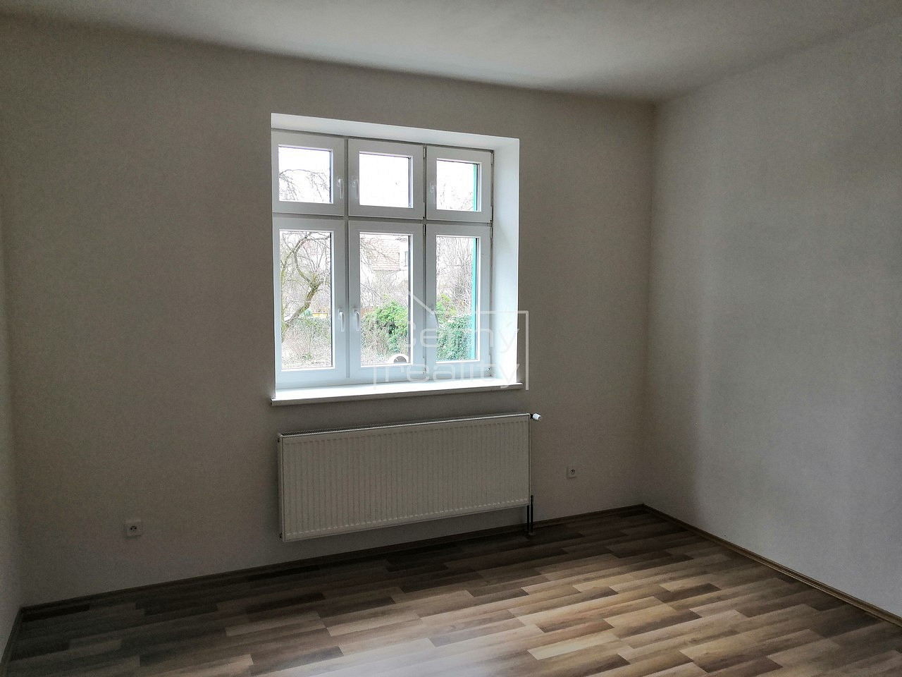 Pronájem bytu 2+kk 46 m² – fotografie 5