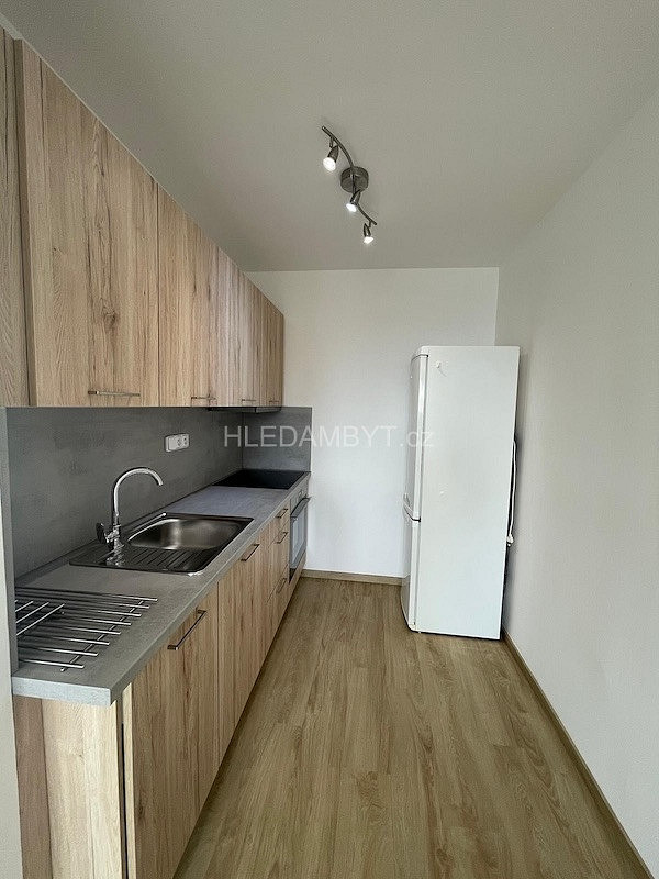 Pronájem bytu 2+kk 47 m² — photo 4