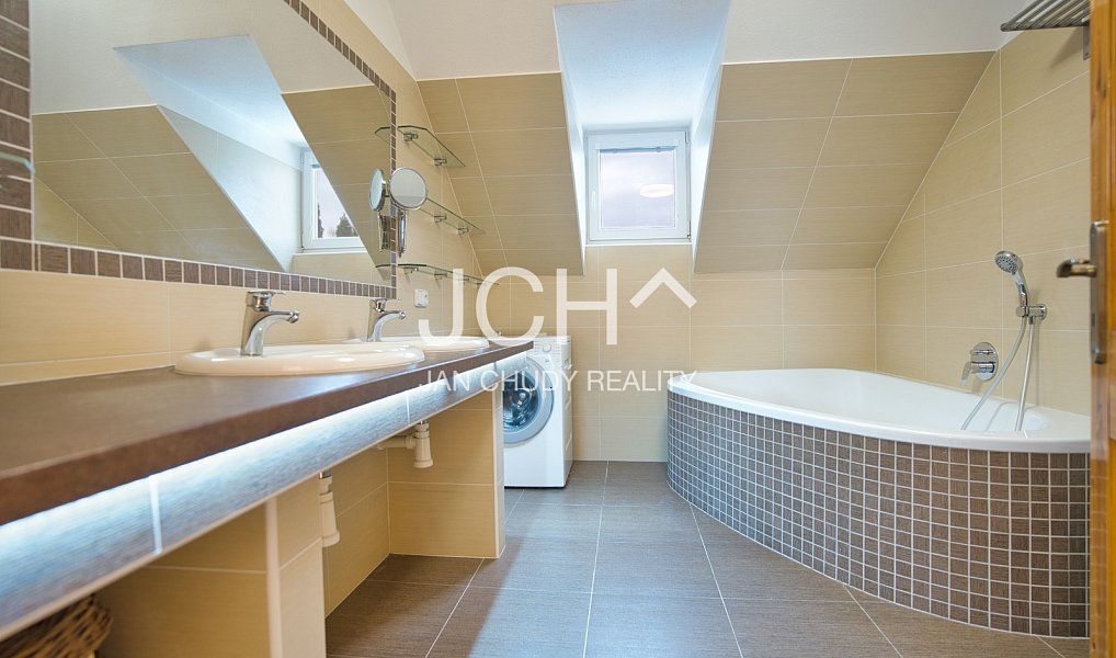 Prodej domu 104 m² s pozemkem 576 m², Olomouc – náhled fotky 8
