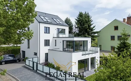 Prodej ubytovacího objektu 300 m², Měnín, okres Brno-venkov