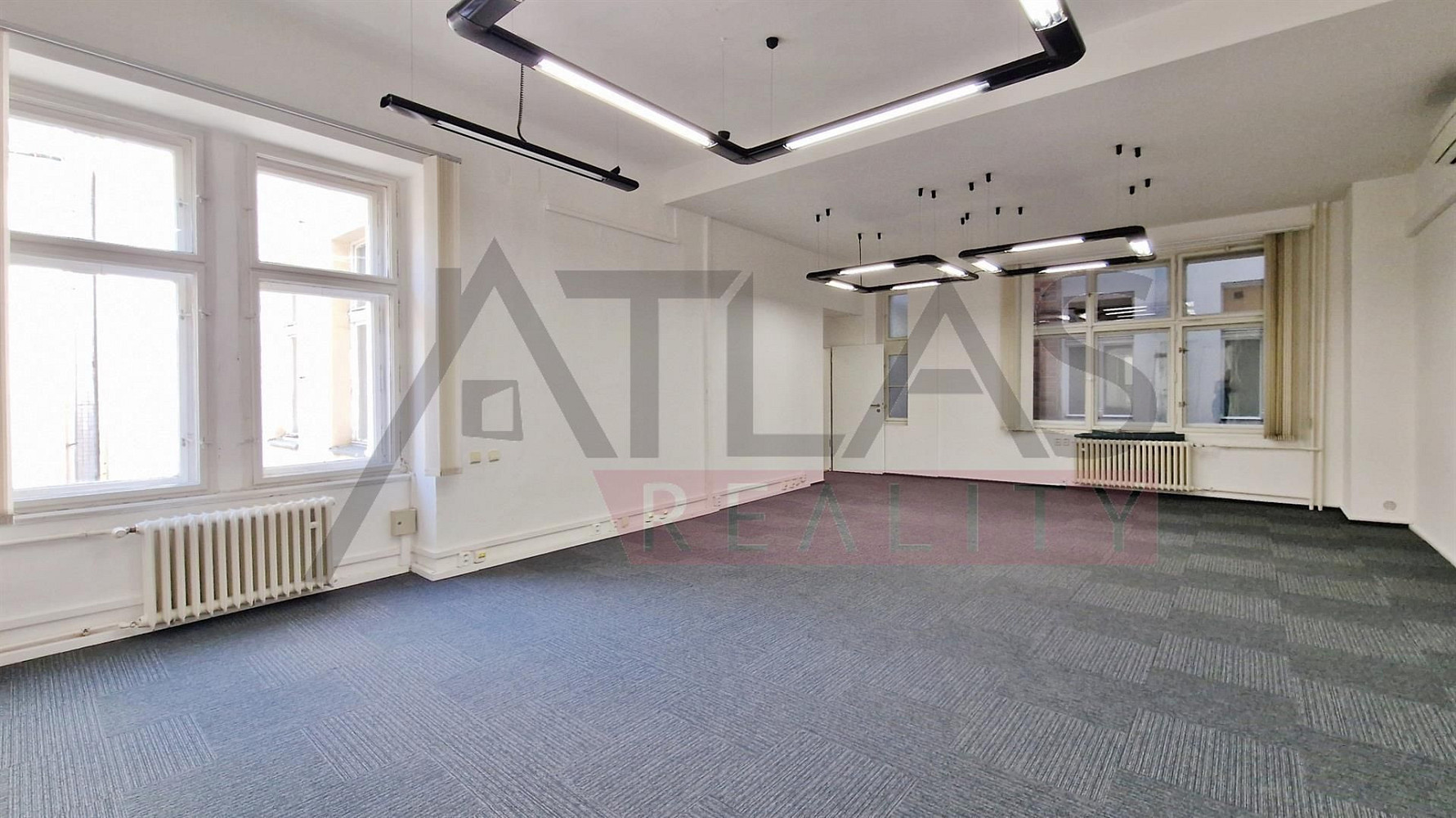 Pronájem kanceláře 91 m²