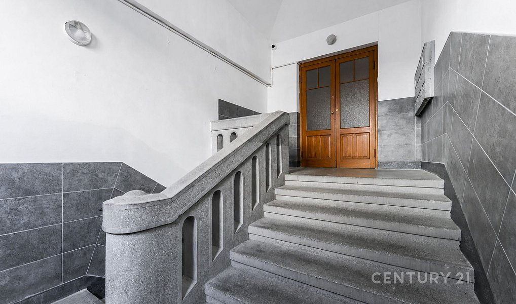 Prodej bytu 2+1 100 m², Praha – náhled fotky 19