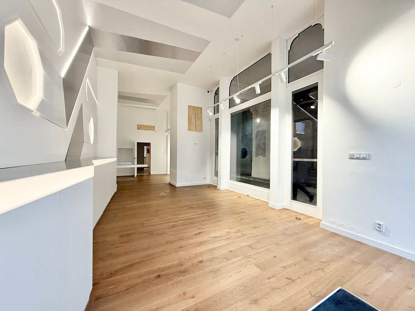 Pronájem obchodních prostor 120 m²