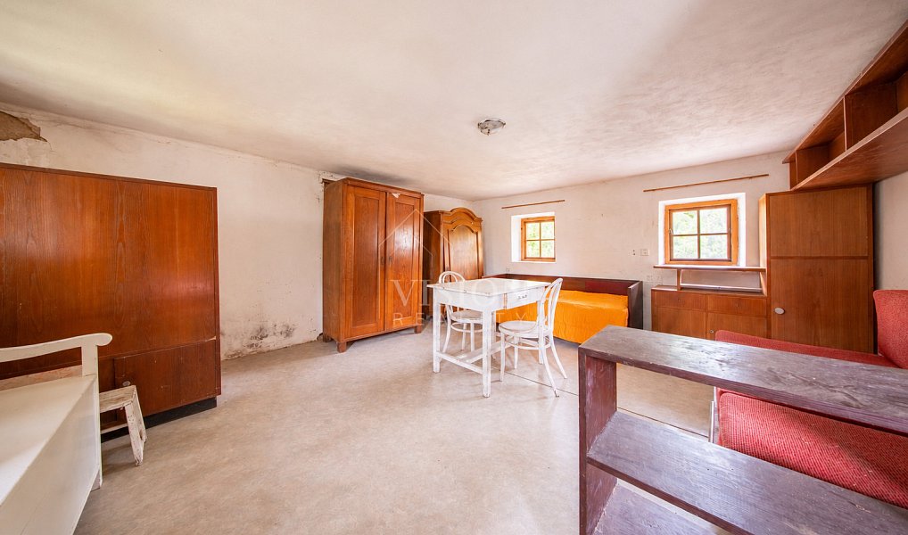Prodej domu 130 m² s pozemkem 1 336 m², Benešov nad Černou – náhled fotky 2