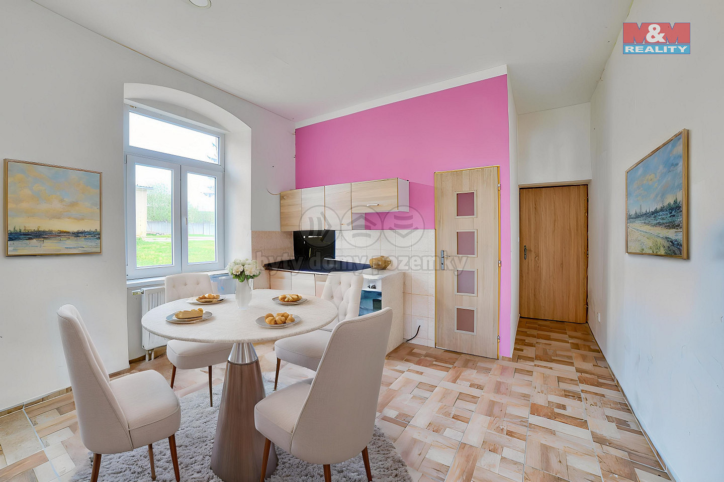 Prodej nájemního domu, činžáku 300 m² – fotografie 3
