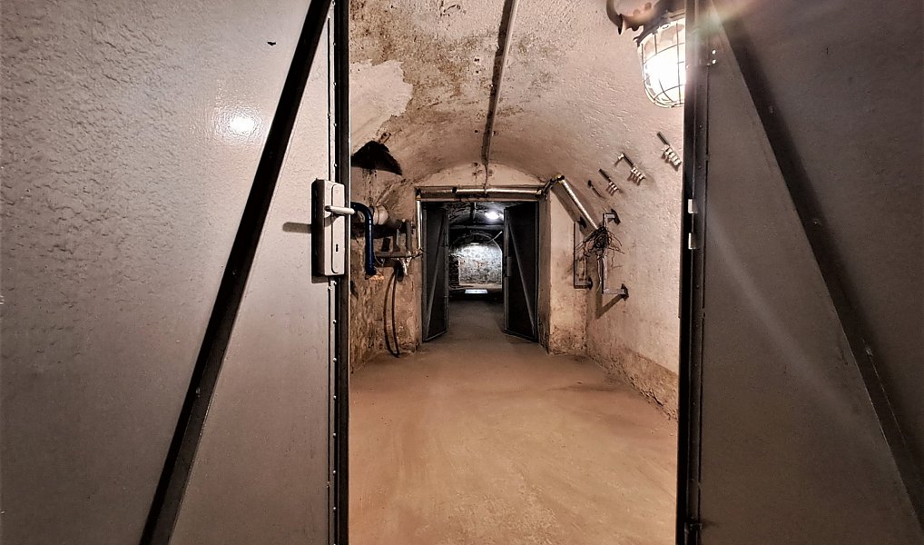 Pronájem skladovacích prostor 162 m², Adamov – náhled fotky 12
