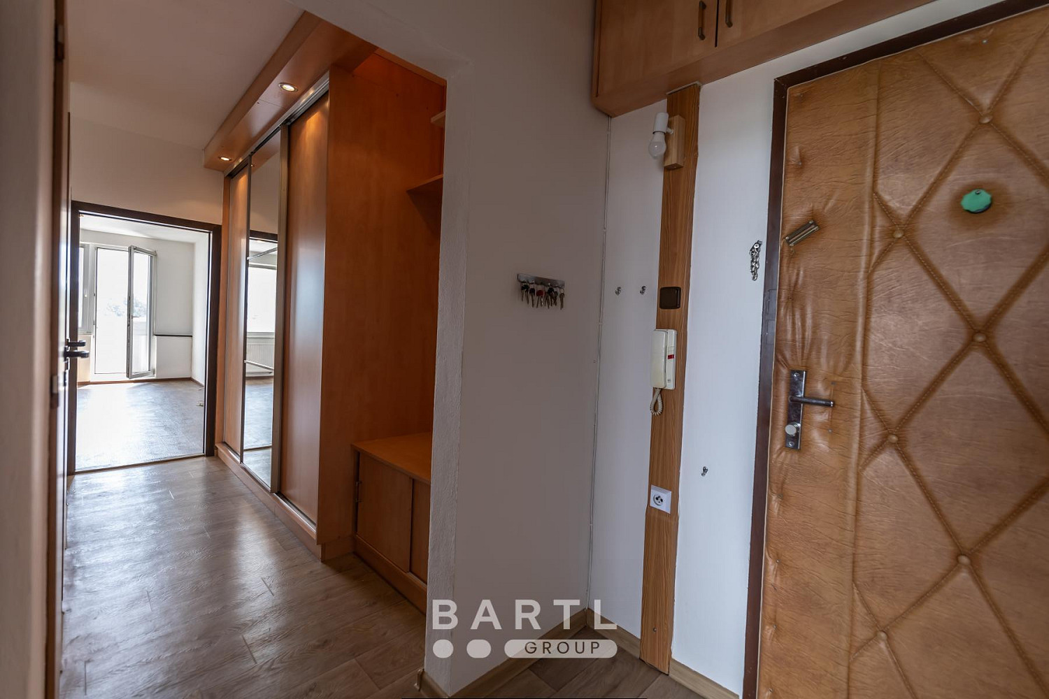 Pronájem bytu 4+1 83 m² – pohled 3