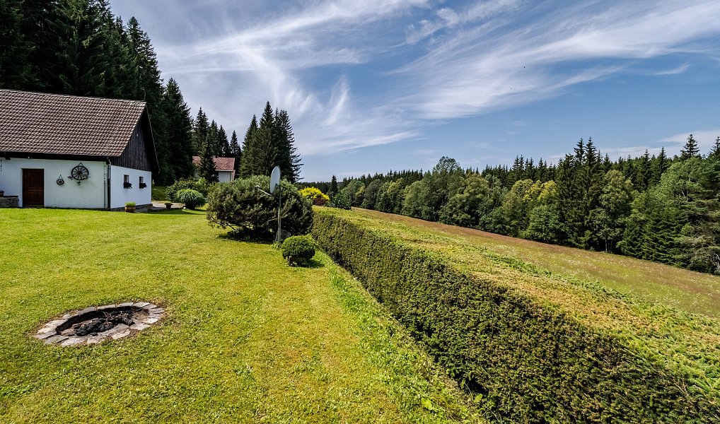 Prodej domu 303 m² s pozemkem 27 142 m², Frymburk – náhled fotky 41