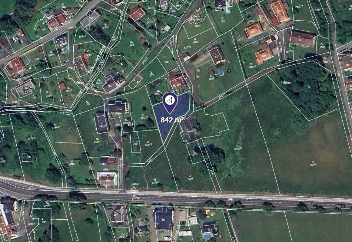 Prodej stavebního pozemku 842 m²