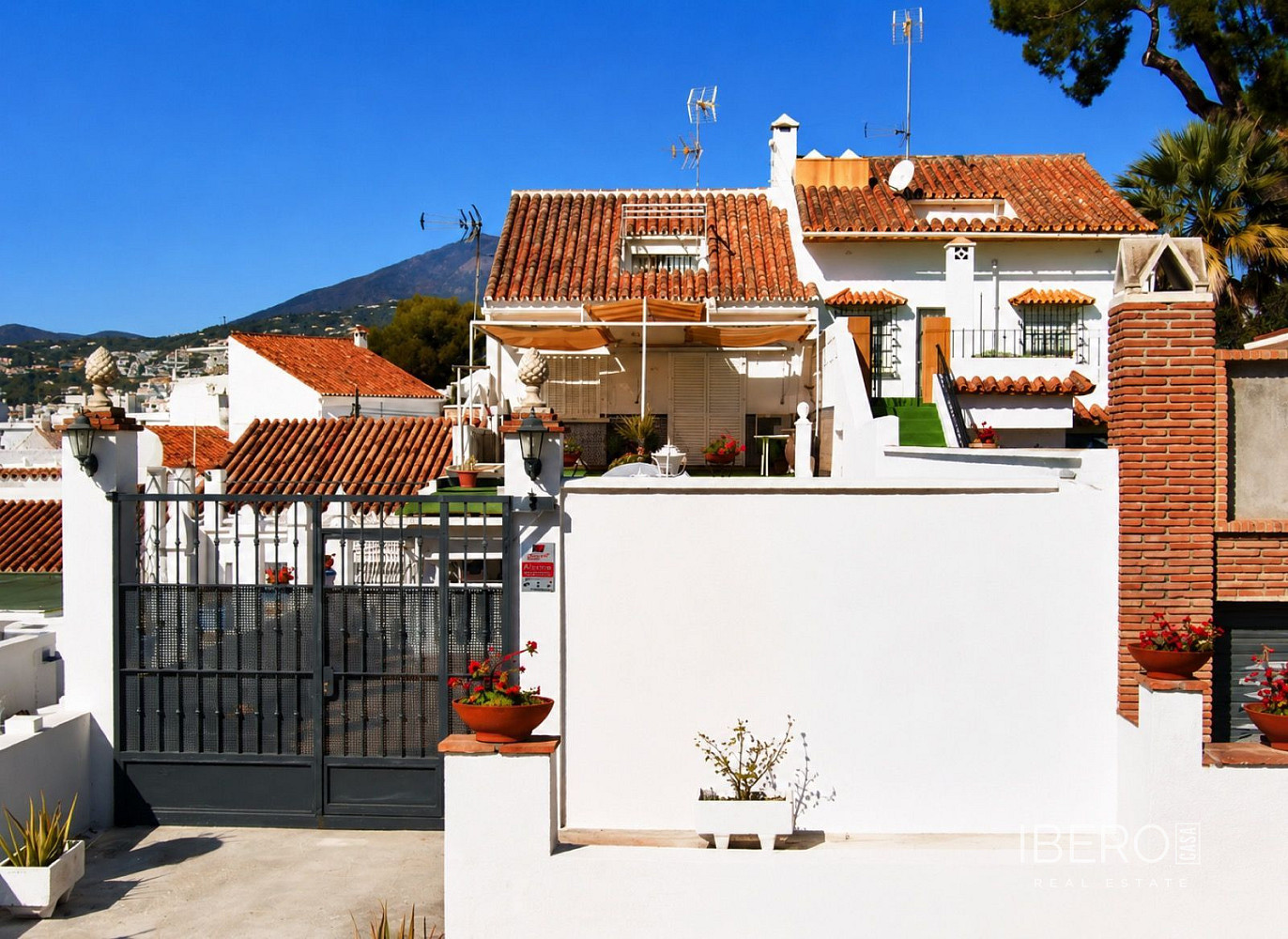Prodej domu 169 m² s pozemkem 259 m²