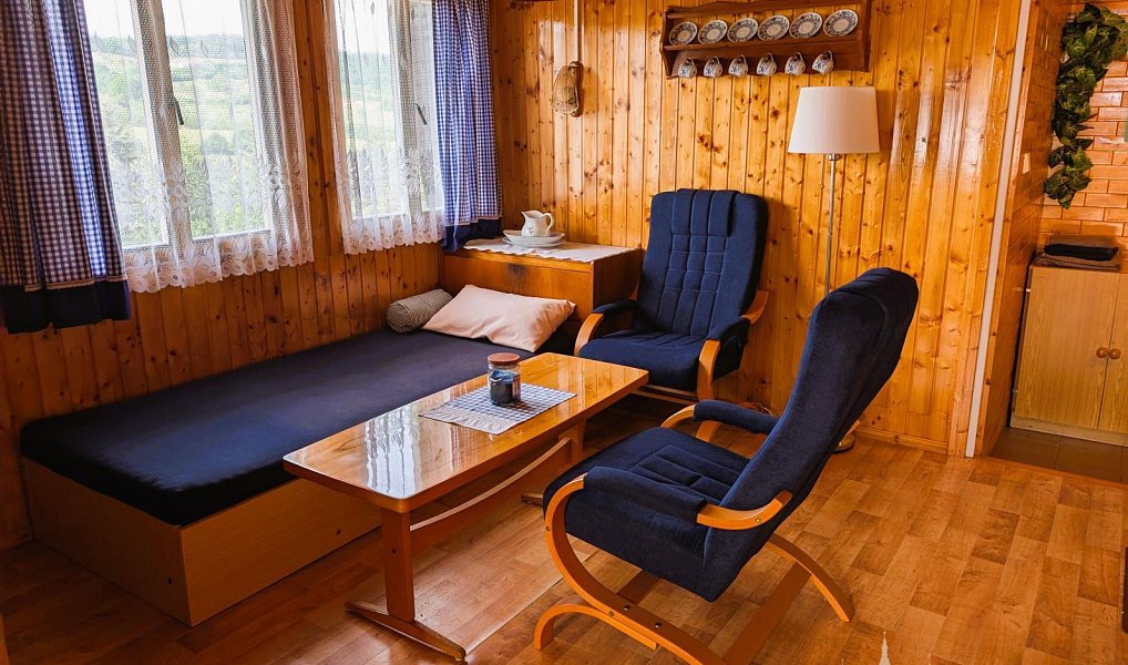 Prodej chaty/chalupy 48 m² s pozemkem 381 m², Hýskov – náhled fotky 2