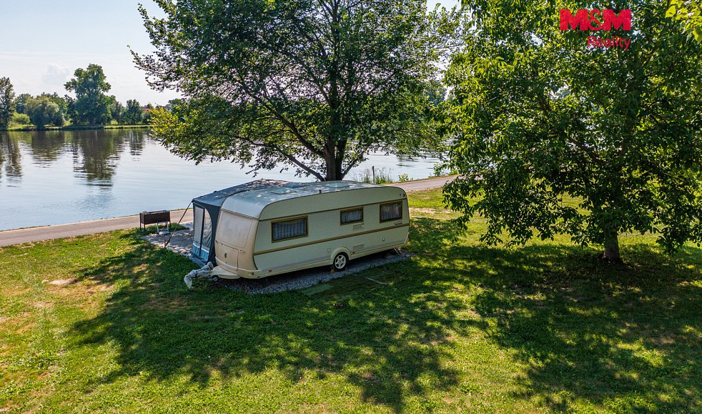 Prodej zahrady 449 m², Křešice – náhled fotky 2