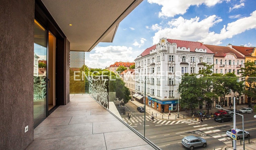 Pronájem bytu 4+kk 144 m², Praha – náhled fotky 3