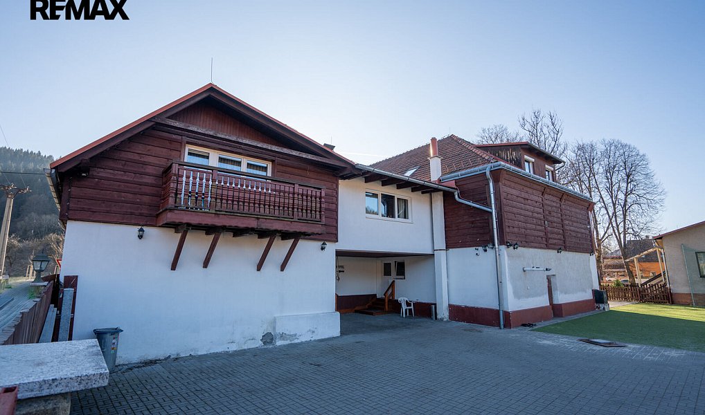 Prodej komerčního objektu (jiného typu) 818 m², Karolinka – náhled fotky 17