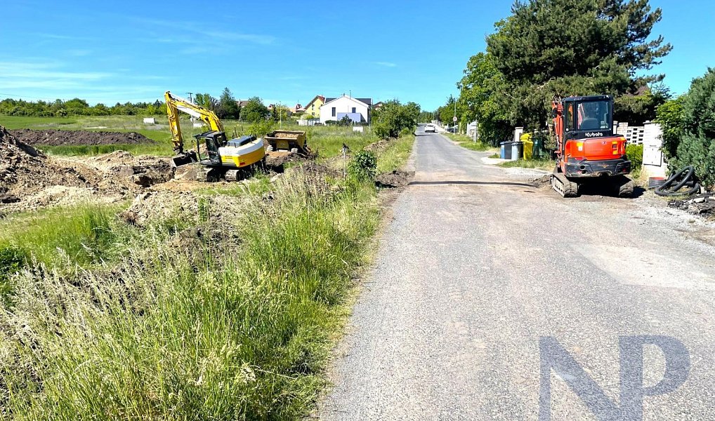 Prodej stavebního pozemku 852 m², Odolena Voda – náhled fotky 7