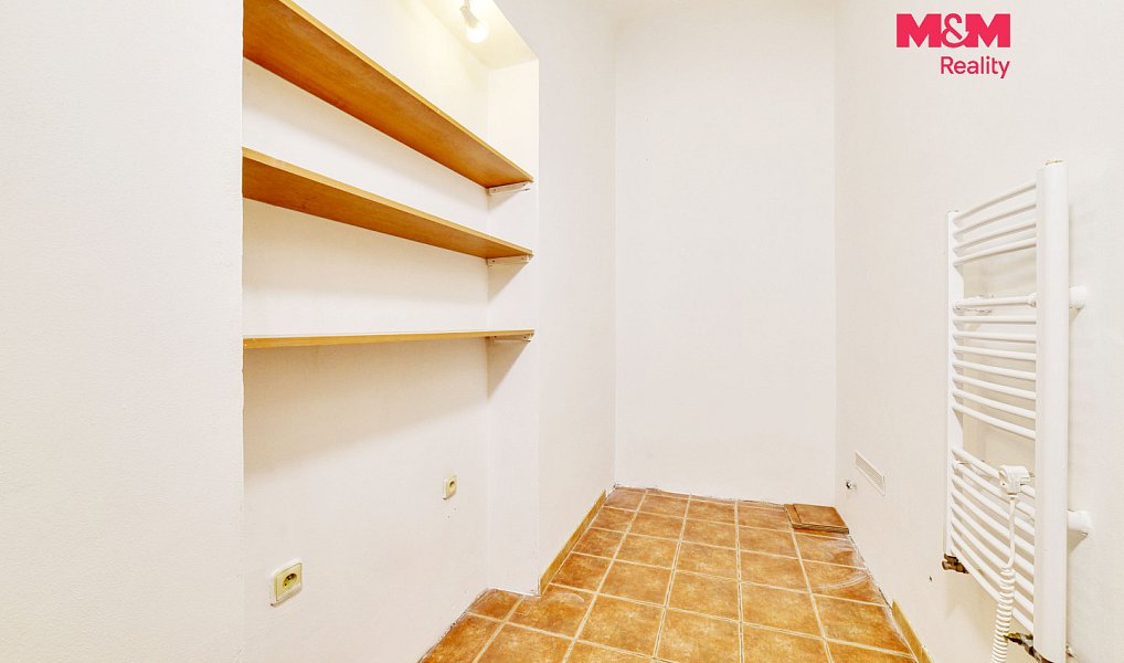 Pronájem bytu 2+1 64 m², Mariánské Lázně – náhled fotky 12