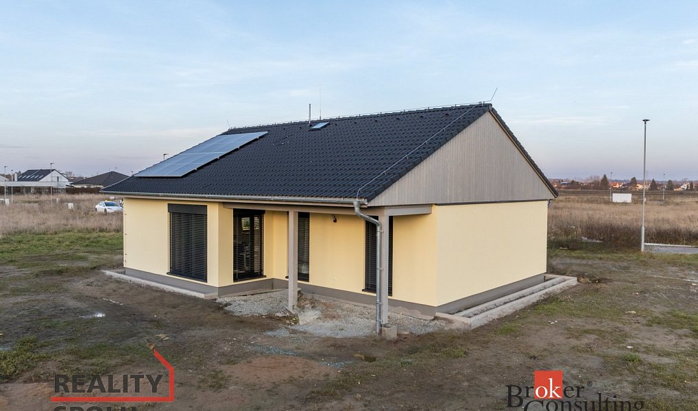 Prodej domu 90 m² s pozemkem 816 m², Sezemice – náhled fotky 10