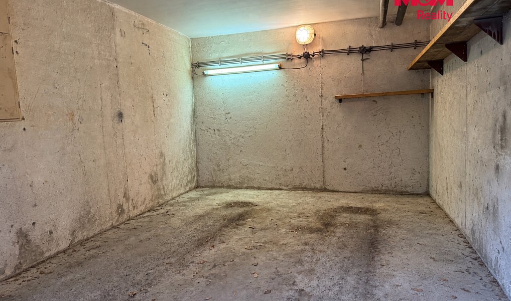Prodej garáže, 18 m2, Frýdek-Místek, ul. Habrová, Frýdek-Místek – náhled fotky 5