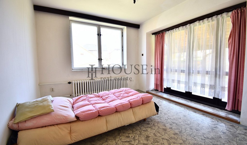 Prodej domu 201 m² s pozemkem 512 m², Horní Kruty – náhled fotky 10