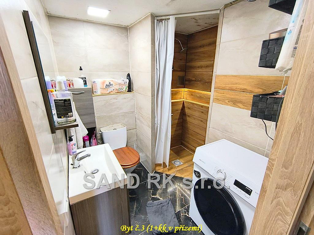 Prodej domu 170 m² s pozemkem 747 m² – fotografie 3
