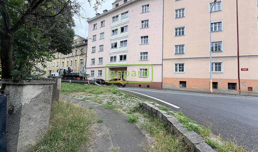 Prodej bytu 4+1 89 m², Karlovy Vary – náhled fotky 11