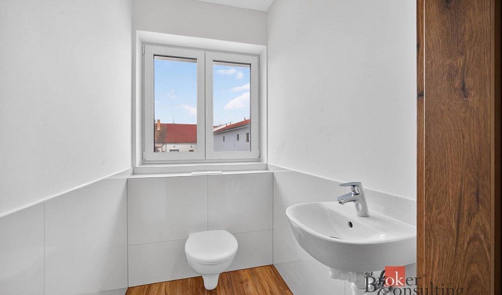 Pronájem bytu 1+kk 50 m², Valtice – náhled fotky 8