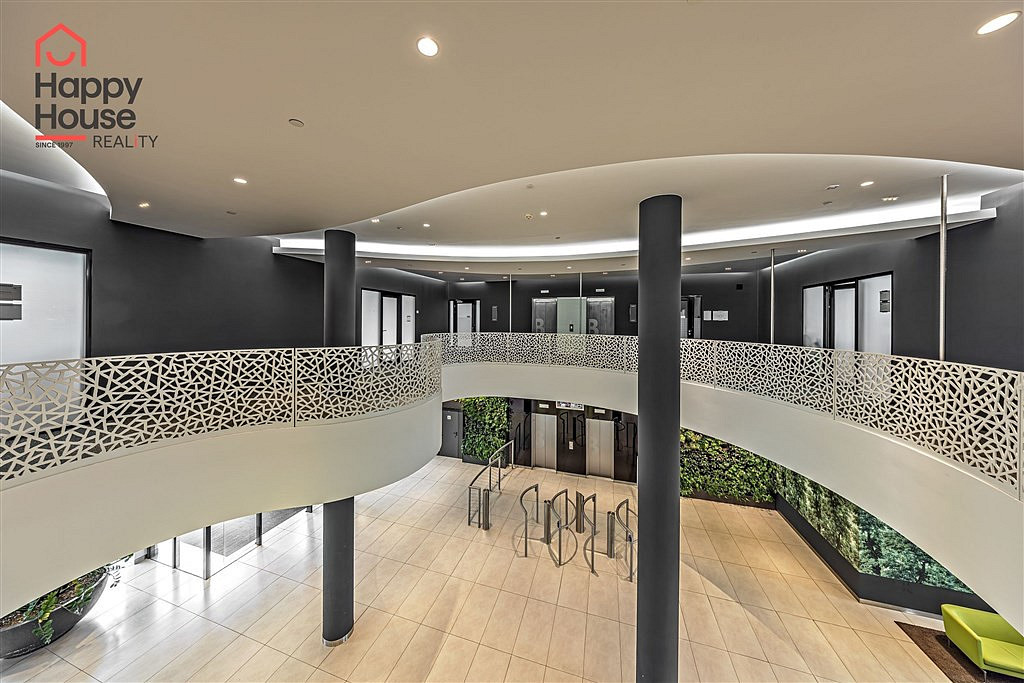 Pronájem kanceláře 773 m²