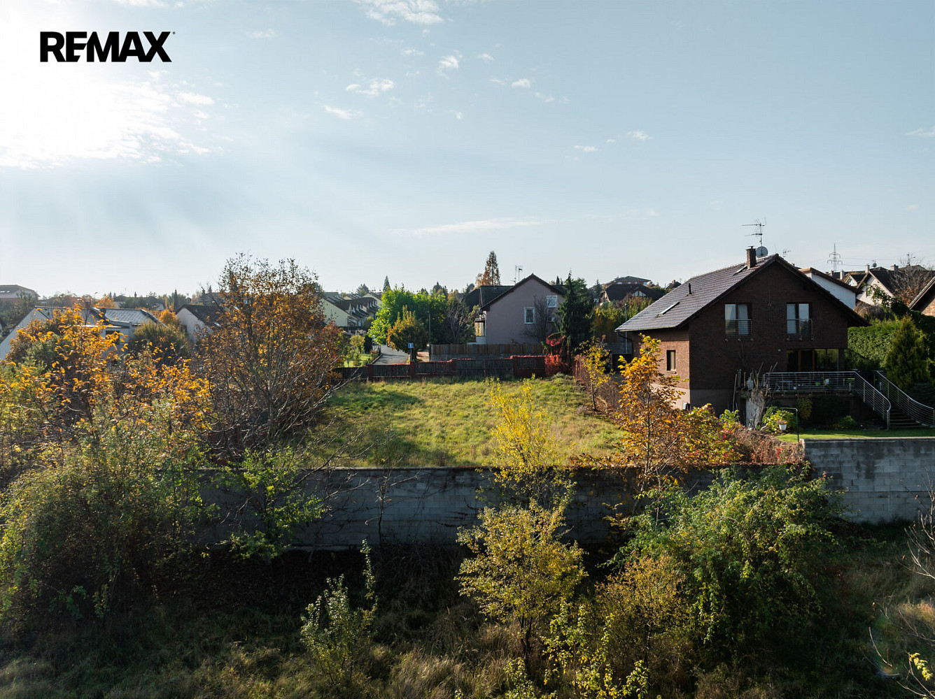 Prodej stavebního pozemku 807 m² – fotografie 3