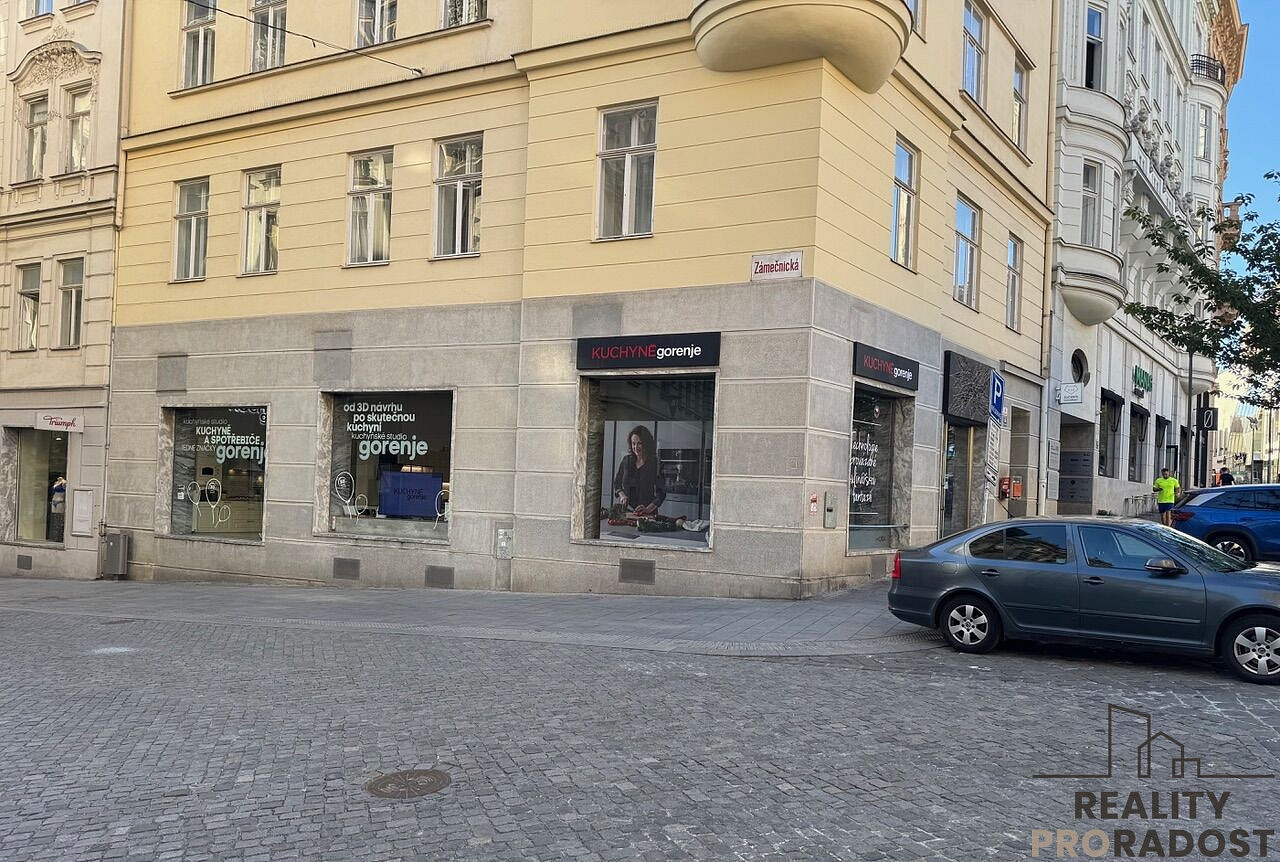 Pronájem obchodních prostor 109 m²