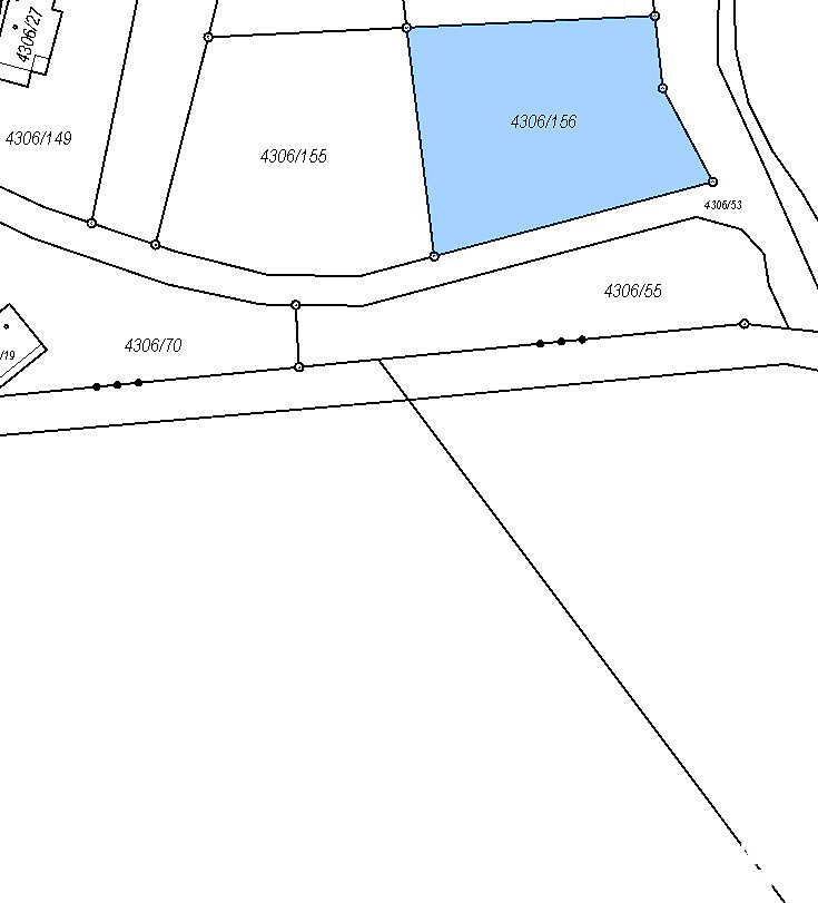 Prodej pozemku 740 m²