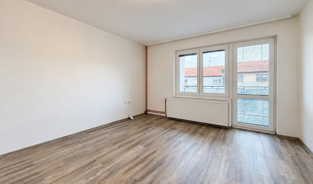 Pronájem bytu 2+kk 54 m², Nová Ves – náhled fotky 3