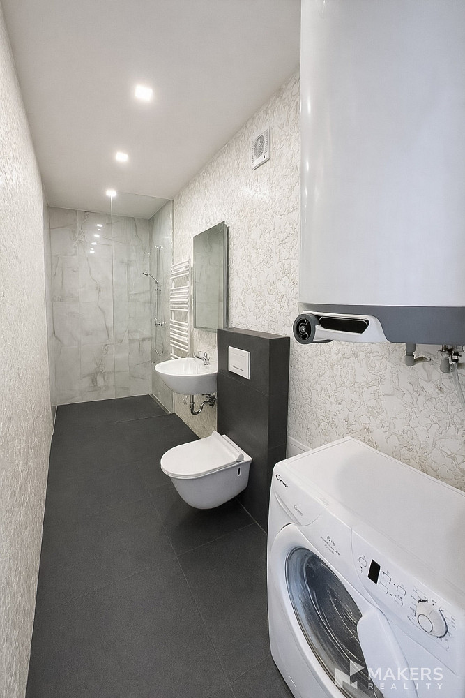 Pronájem bytu 2+kk 80 m² – fotografie 4